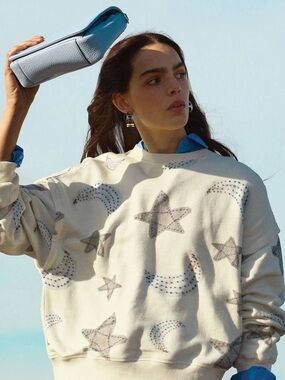 Parfois Women's cream & white star and moon print sweatshirt with gray stars and